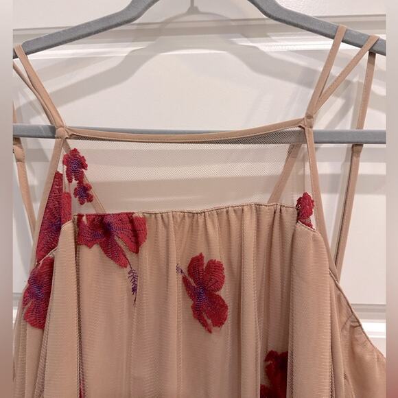 Tobi Embroidered Flowers Mesh Dress - Picture 4 of 6